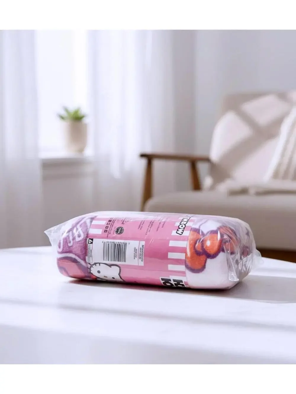 Hello Kitty Silky Touch Throw Blanket - Kids Blanket - Limited Edition